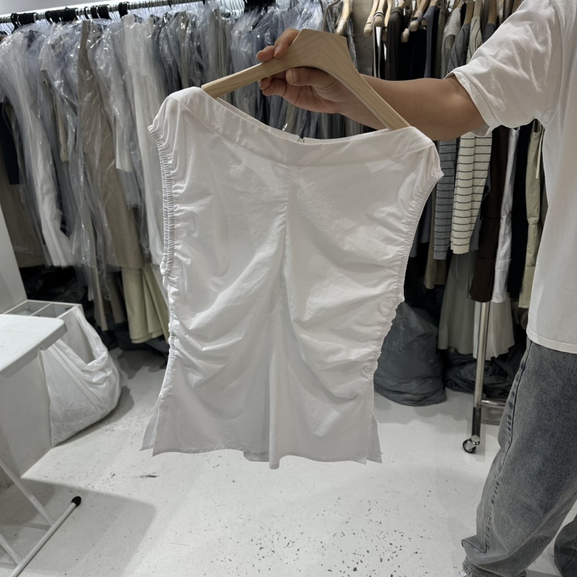 J SHOP韓國直郵女裝新品熱賣推薦26夏季吊帶背心褶皺無袖J_SHOP吊帶/背心圖色1