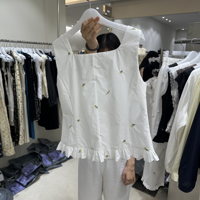 BENE東大門實拍韓國女士新款休閑26夏季人氣吊帶背心刺繡BENE吊帶/背心