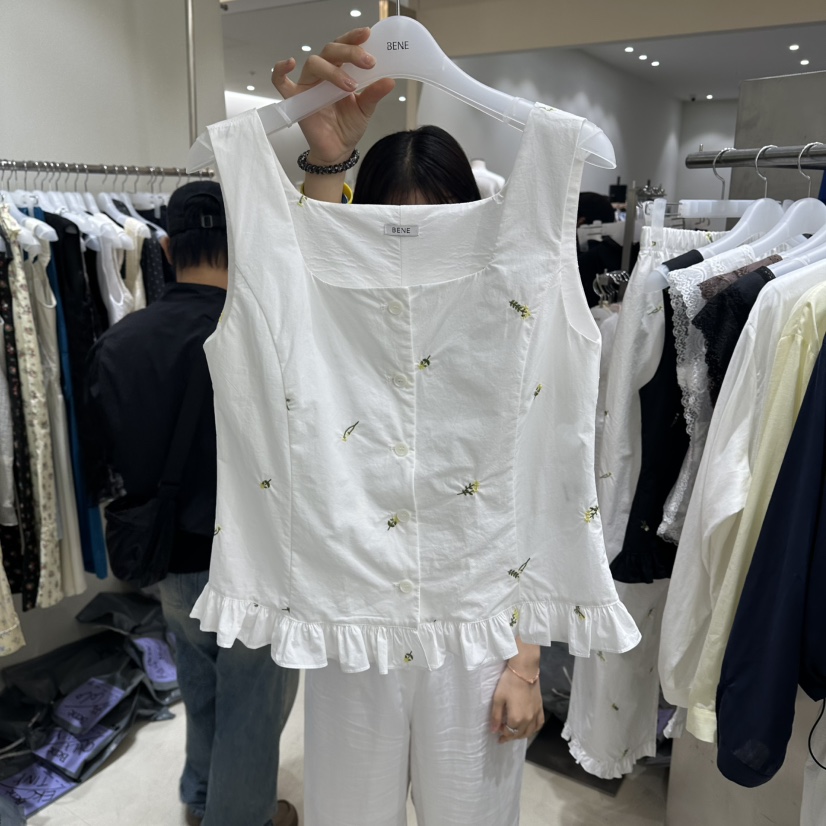 BENE東大門實拍韓國女士新款休閑26夏季人氣吊帶背心刺繡BENE吊帶/背心圖色1