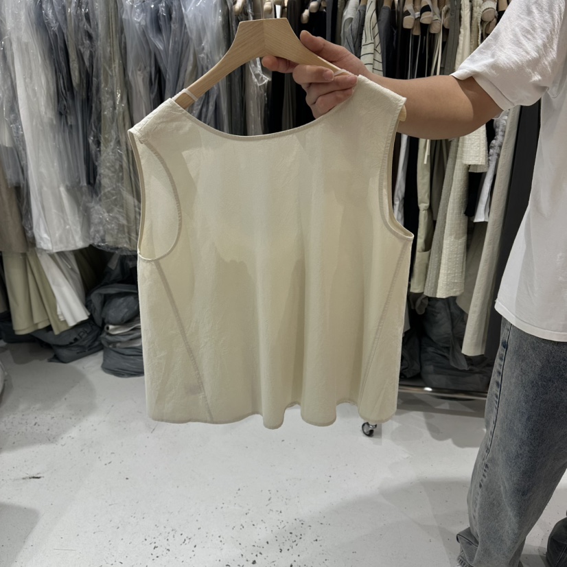 J SHOP韓國直郵女士新品時尚推薦熱賣休閑人氣26夏季吊帶背心J_SHOP吊帶/背心圖色2
