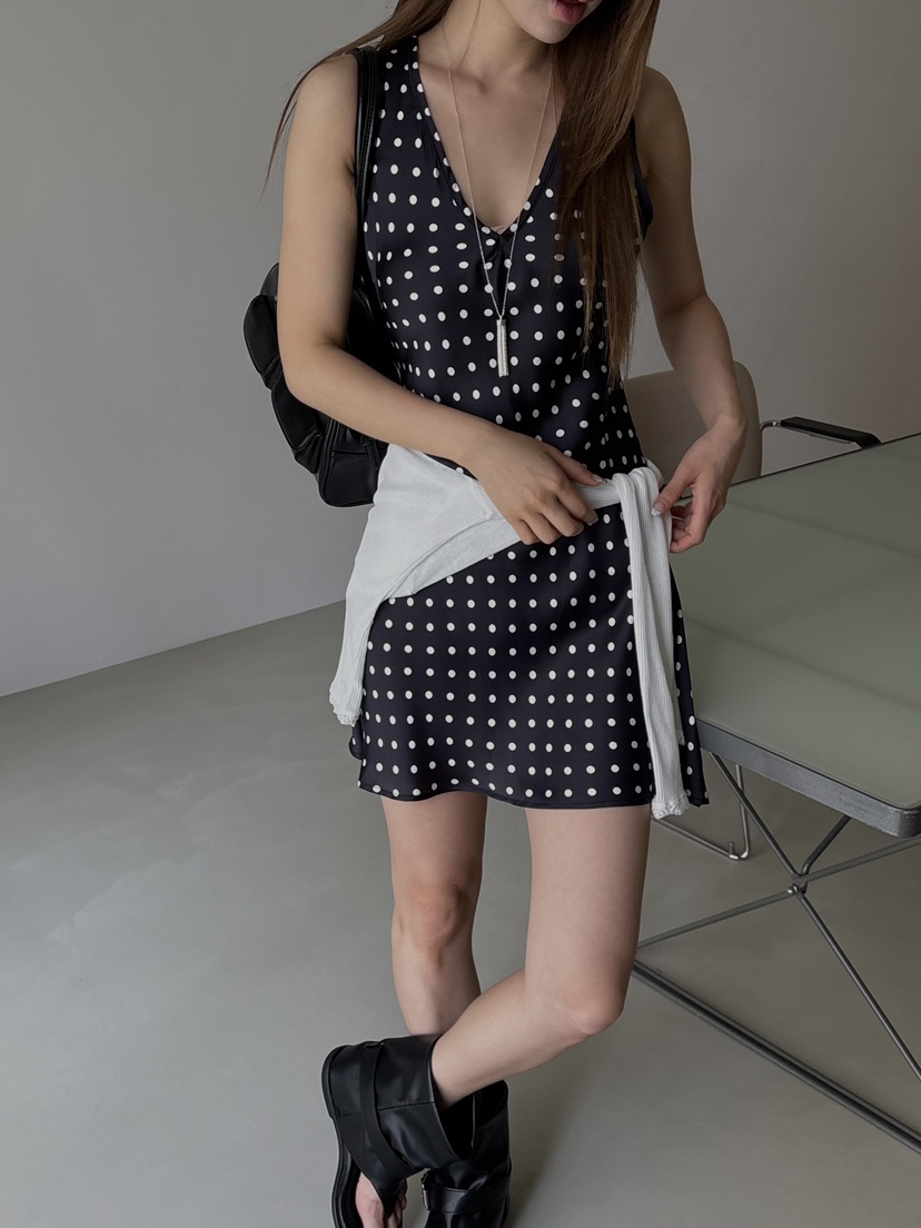 BENE韓國代購女士新品時尚26夏季休閑熱賣人氣推薦連衣裙BENE連衣裙