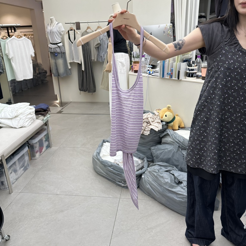 I MFACT韓國直郵實拍女裝新品時尚吊帶背心露背無袖條紋I MFACT吊帶/背心圖色2