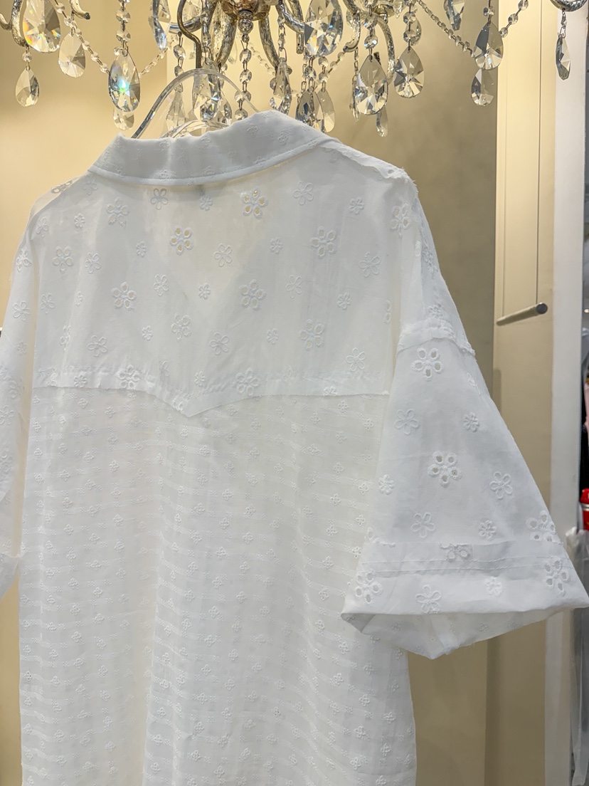 81 MARKET-L韓國直郵實拍女裝新品推薦26夏季襯衫蕾絲衫81 MARKET-L襯衫/蕾絲衫