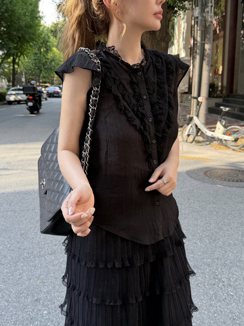 81 MARKET-L韓國東大門直郵女士新品時尚推薦襯衫蕾絲衫81 MARKET-L襯衫/蕾絲衫