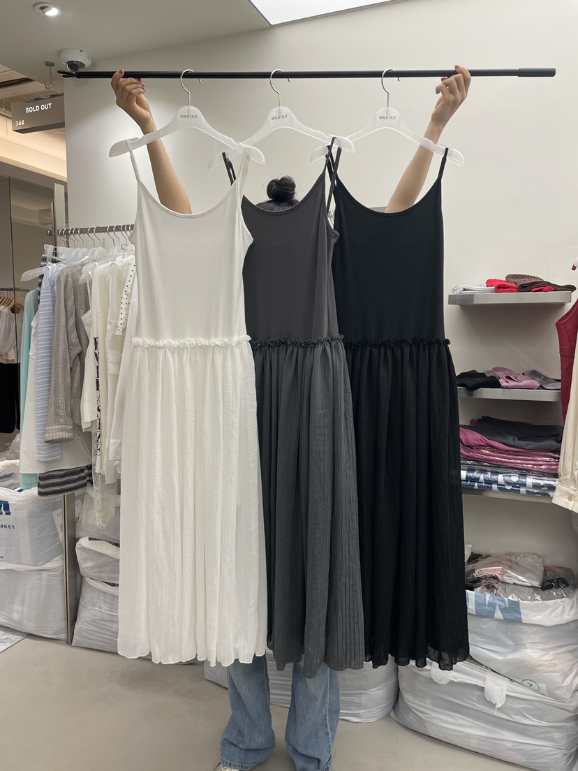 SOLD OUT韓國直郵女裝新款人氣時尚休閑推薦26夏季連衣裙SOLD OUT連衣裙圖色3左一色