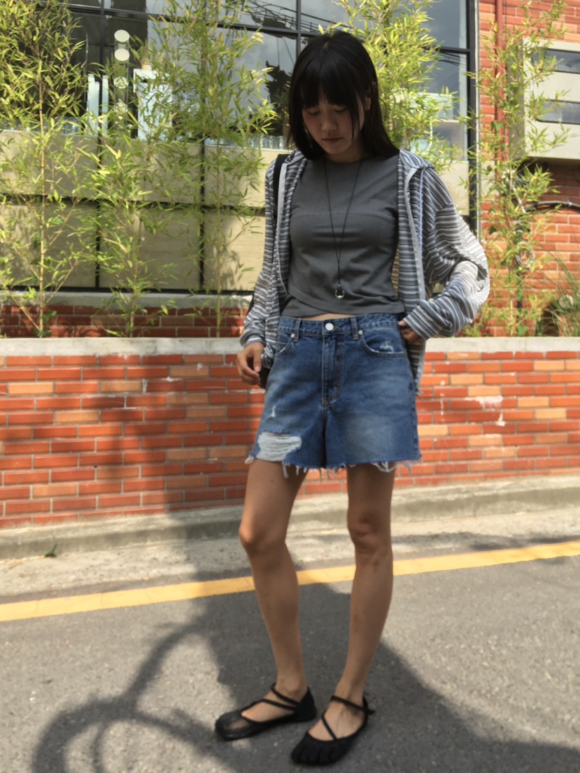 BAKING POWDER韓國東大門直郵女裝新款人氣熱賣短褲復古BAKING POWDER短褲