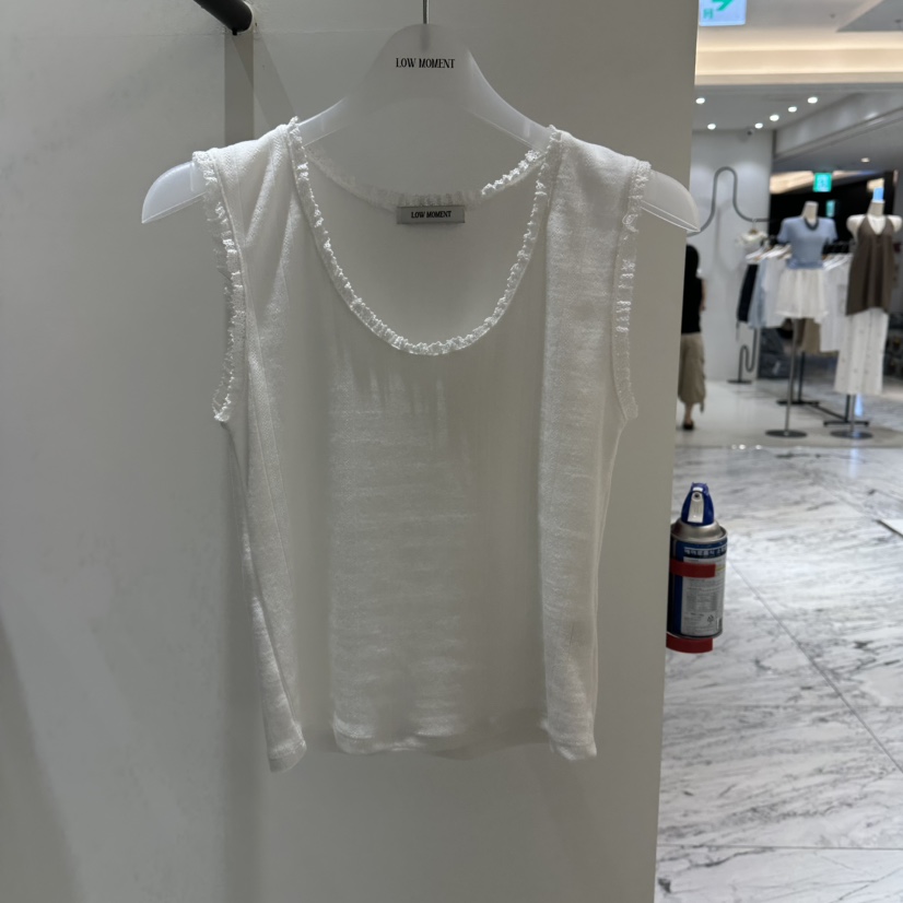 LOW MOMENT韓國直郵實拍女士新品人氣時尚推薦休閑吊帶背心LOW MOMENT吊帶/背心圖色1