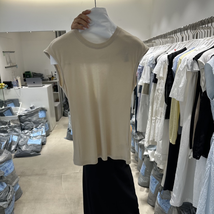 RICH SISTER東大門實拍韓國女裝新品休閑熱賣時尚T恤開衩RICH SISTERT恤圖色2