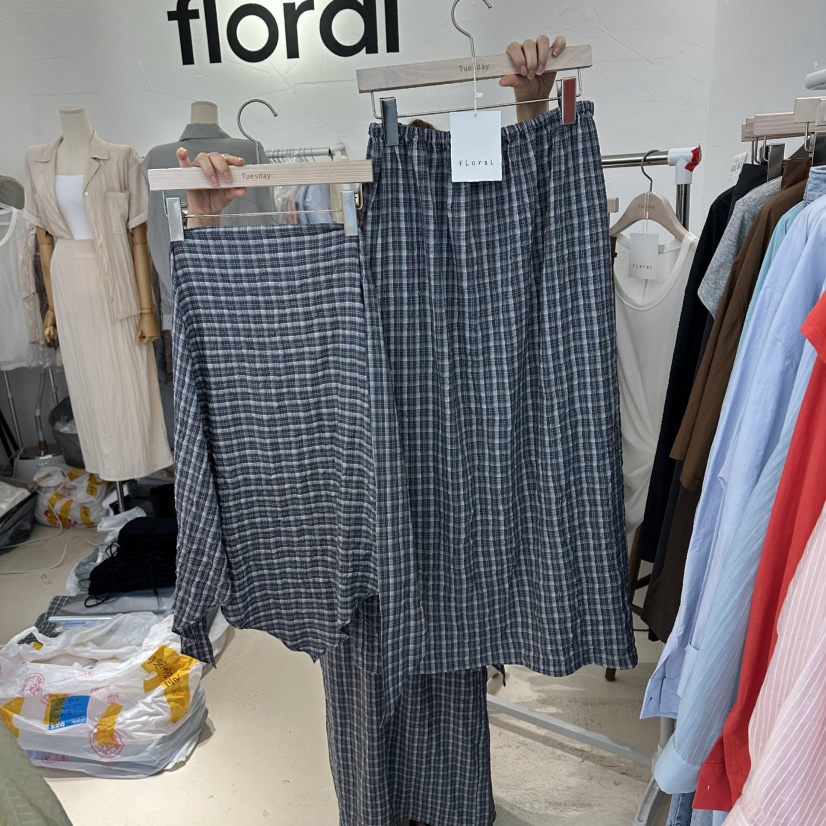 FLORAL韓國直郵實拍女士新款熱賣時尚人氣休閑26夏季長裙圍巾FLORAL長裙