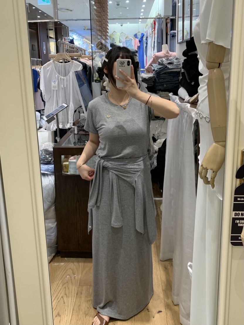 DE GO YOU東大門實拍韓國女士新品推薦時尚人氣26夏季T恤DE GO YOUT恤