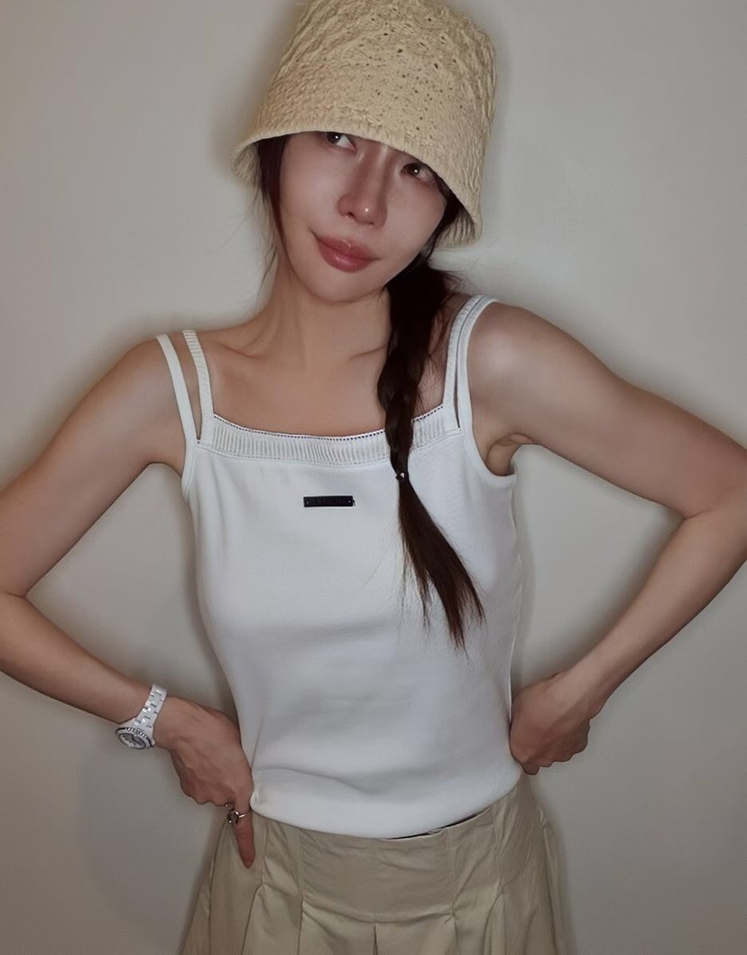 GENTLE B/LOVENTINA韓國直郵實拍女士新品26夏季吊帶背心不含無袖GENTLE B/LOVENTINA吊帶/背心圖色2