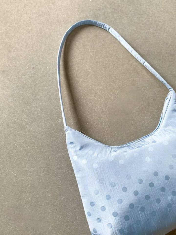 TROUVAILLE東大門實拍韓國女士新品26夏季熱賣手拿包腋下包TROUVAILLE手拿包/腋下包