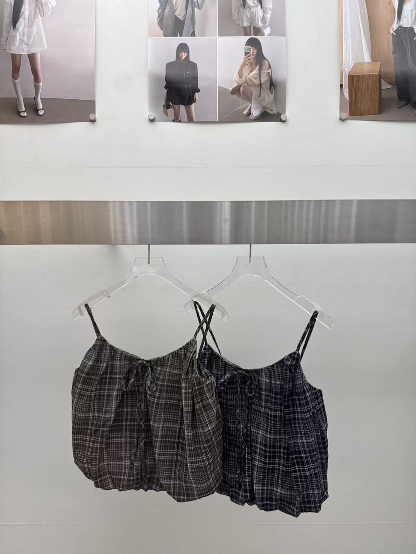 AMOOD韓國東大門直郵女士新品26夏季休閑熱賣吊帶背心格子AMOOD吊帶/背心