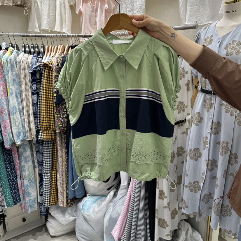 BIKINI韓國代購女士新款熱賣休閑26夏季時尚襯衫蕾絲衫條紋BIKINI襯衫/蕾絲衫圖色1