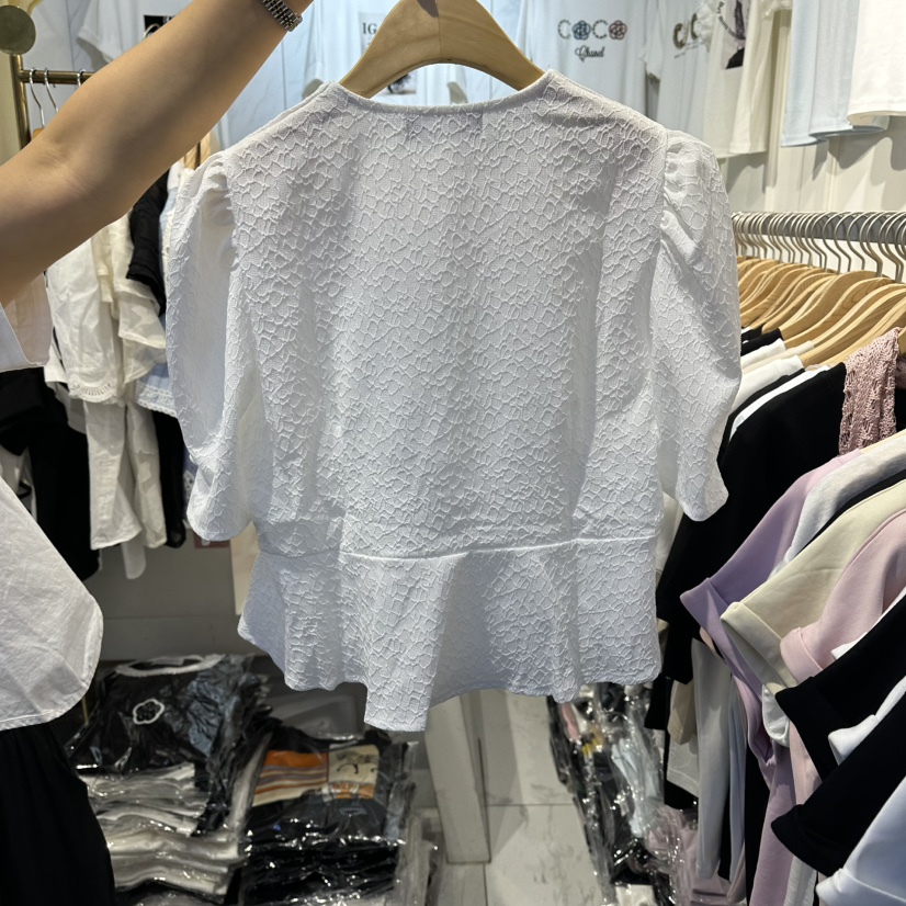 COCO HOLIC韓國東大門代購女士新品26夏季熱賣休閑人氣夾克COCO HOLIC夾克