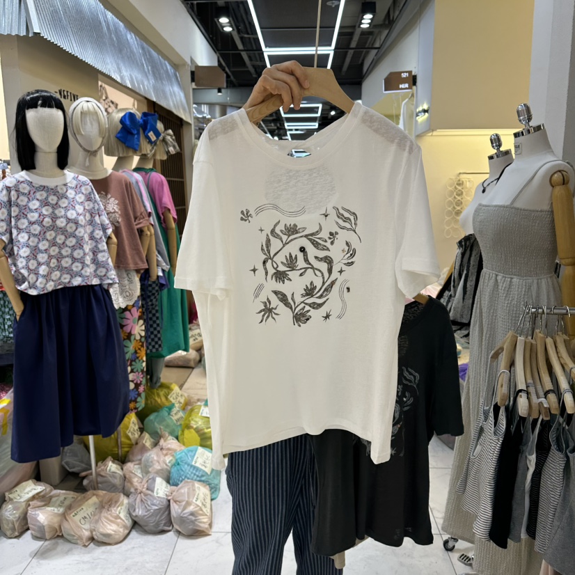 HIPTIQUE韓國東大門直郵女士新款人氣時尚推薦休閑熱賣T恤HIPTIQUET恤圖色1