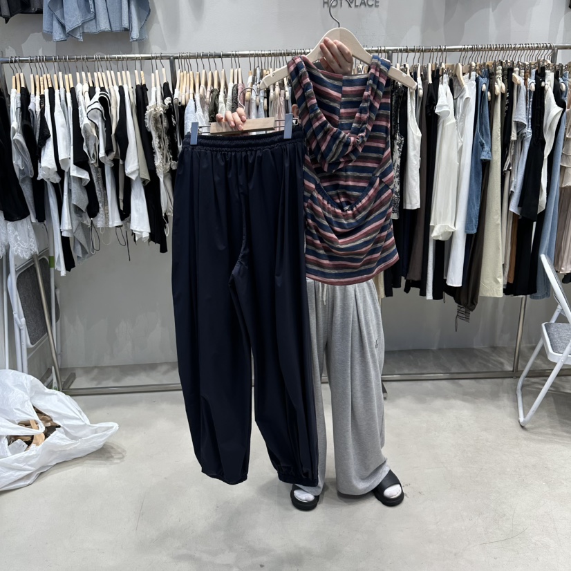HOT PLACE/DREAM GIRIS/HOT ISSUE韓國東大門直郵女裝新款人氣套裝套裝HOT PLACE/DREAM GIRIS/HOT ISSUE套裝