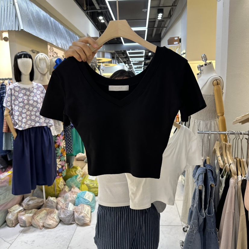 HIPTIQUE韓國東大門代購女裝新品人氣休閑時尚熱賣推薦T恤HIPTIQUET恤圖色2