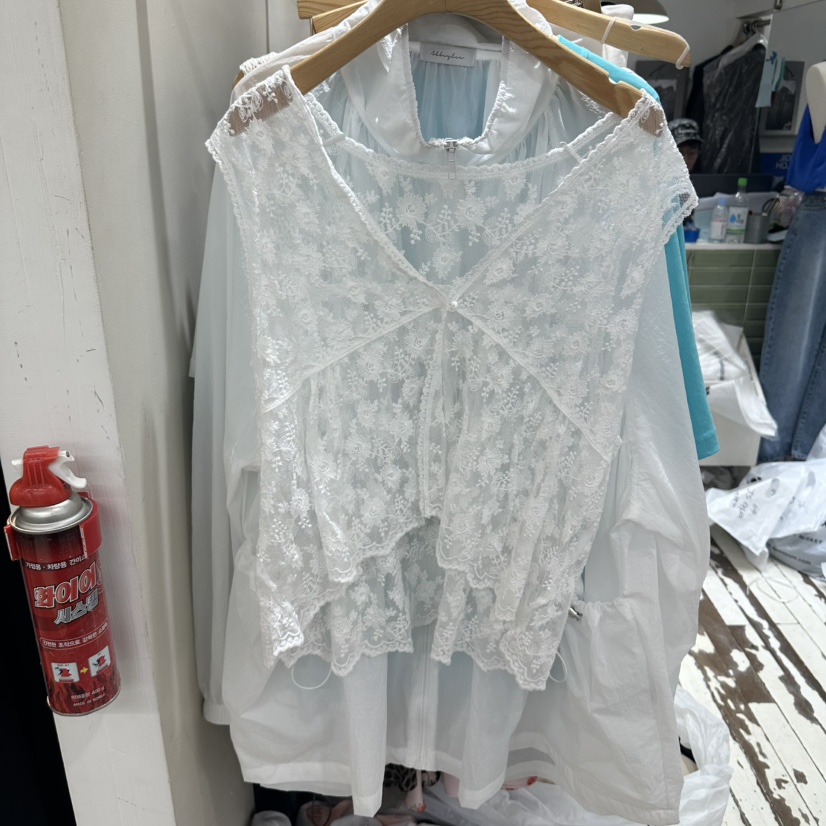 ABBEYLEE韓國直郵女裝新款熱賣26夏季時尚吊帶背心蕾絲花ABBEYLEE吊帶/背心圖色1