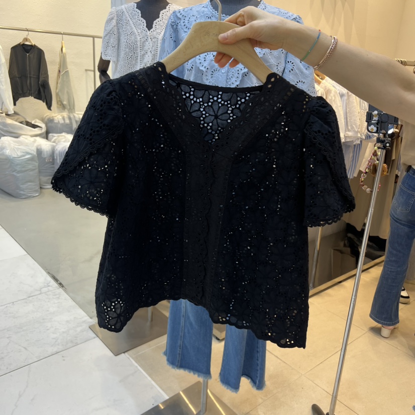 2nd B-S東大門實拍韓國女裝新品時尚26夏季襯衫蕾絲衫V領2nd B-S襯衫/蕾絲衫圖色2