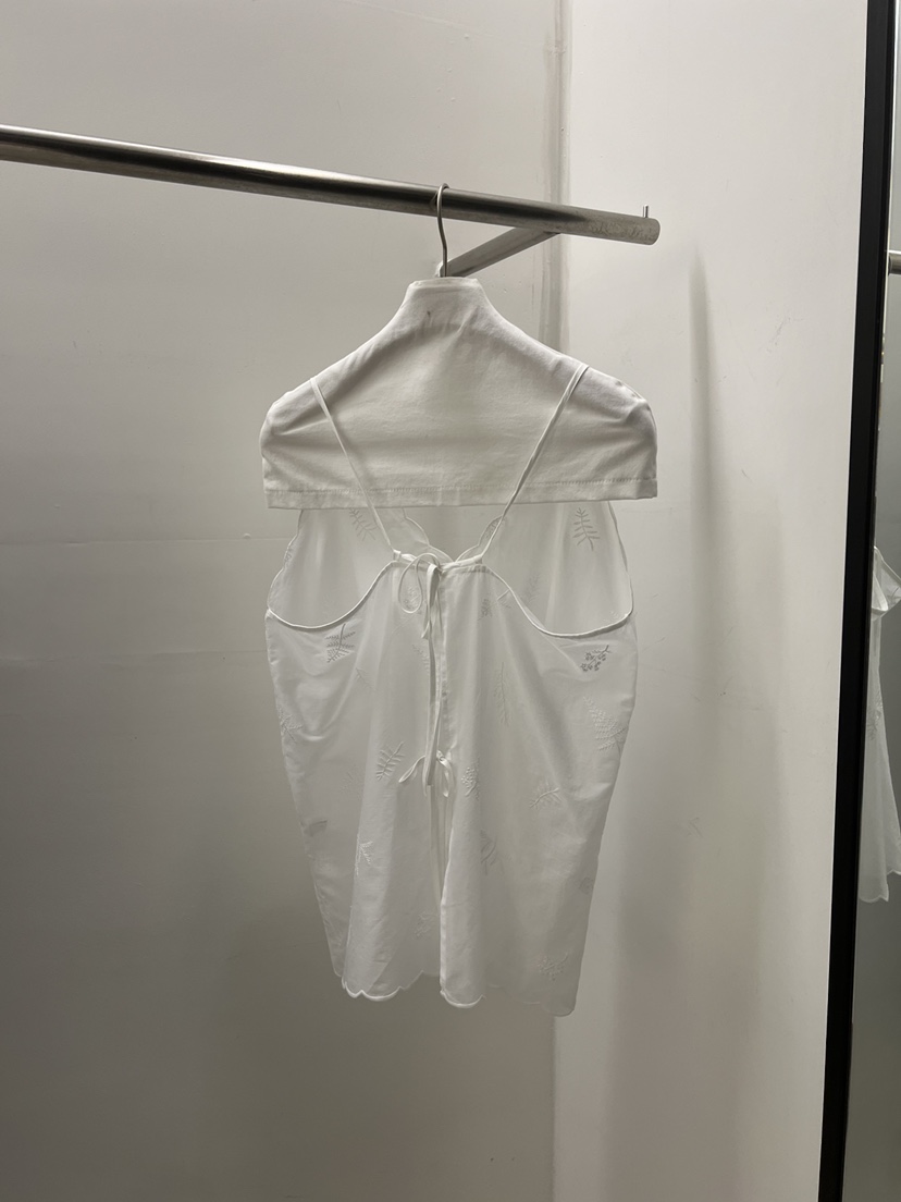 REGULARLY/PLACOR東大門實拍韓國女士新品時尚推薦吊帶背心REGULARLY/PLACOR吊帶/背心