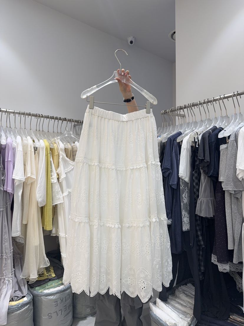 LOOKK/MIMME韓國東大門代購女裝新品時尚推薦熱賣長裙刺繡LOOKK/MIMME長裙