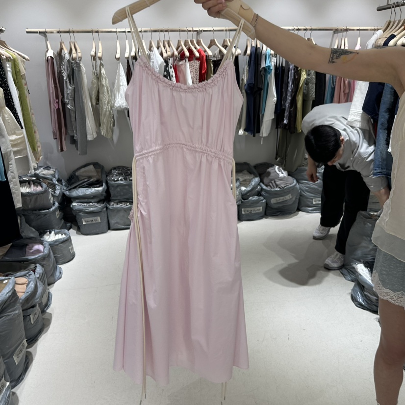 CONNAUGHT/DAILYJUD韓國東大門代購女裝新品休閑連衣裙不含內搭CONNAUGHT/DAILYJUD連衣裙圖色1