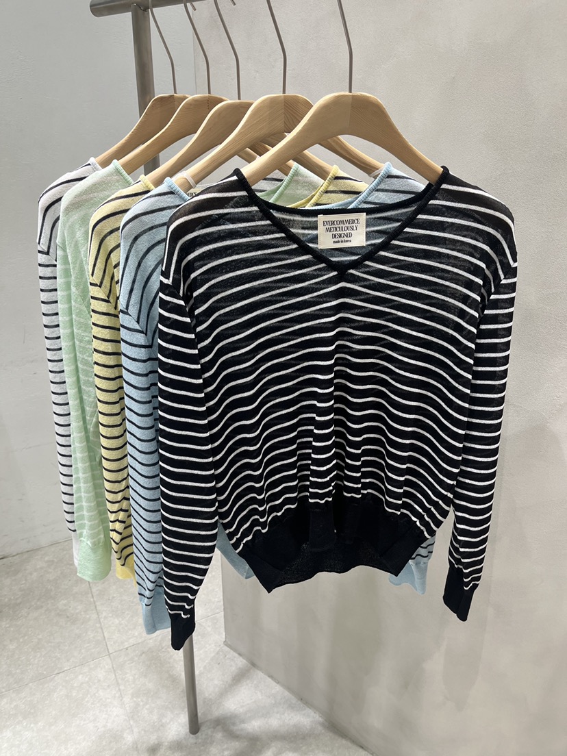 EVERCOMMERCE METICULOUSLY DESIGNED韓國代購女士新款針織衫條紋EVERCOMMERCE METICULOUSLY DESIGNED針織衫