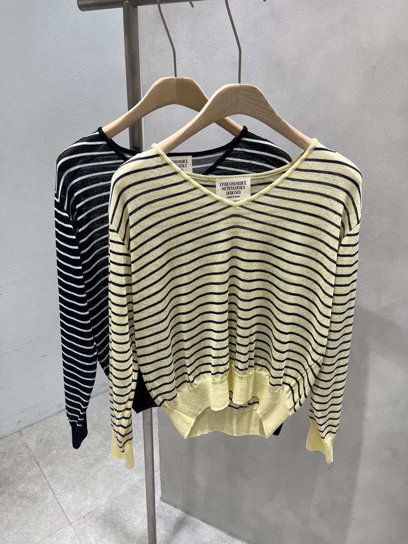 EVERCOMMERCE METICULOUSLY DESIGNED韓國代購女士新款針織衫條紋EVERCOMMERCE METICULOUSLY DESIGNED針織衫