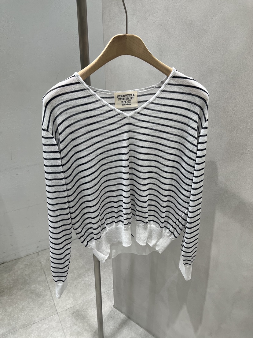 EVERCOMMERCE METICULOUSLY DESIGNED韓國代購女士新款針織衫條紋EVERCOMMERCE METICULOUSLY DESIGNED針織衫圖色3