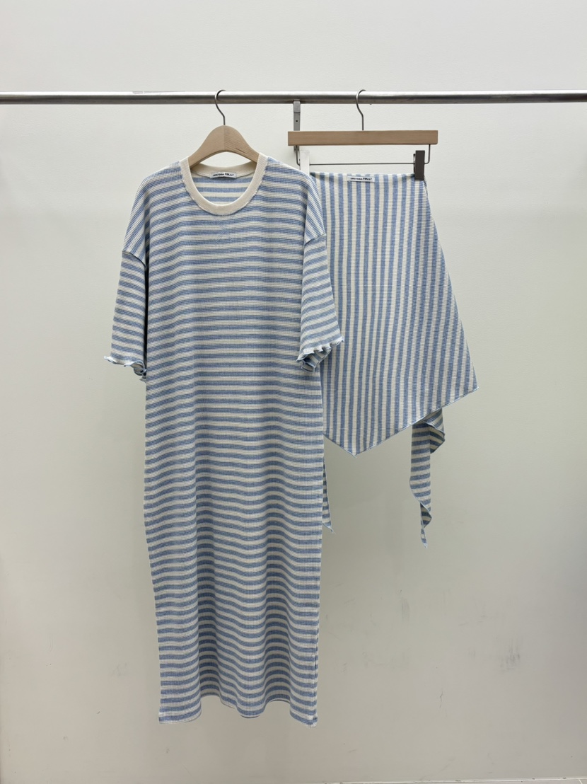 TOLL韓國代購女裝新款休閑人氣時尚26夏季熱賣套裝華夫格TOLL套裝圖色3