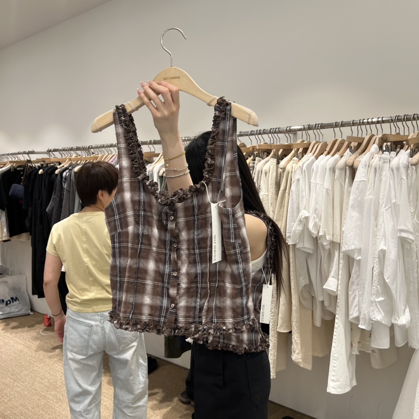 SELF SERVICE韓國東大門直郵女裝新品人氣熱賣休閑吊帶背心SELF SERVICE吊帶/背心圖色2