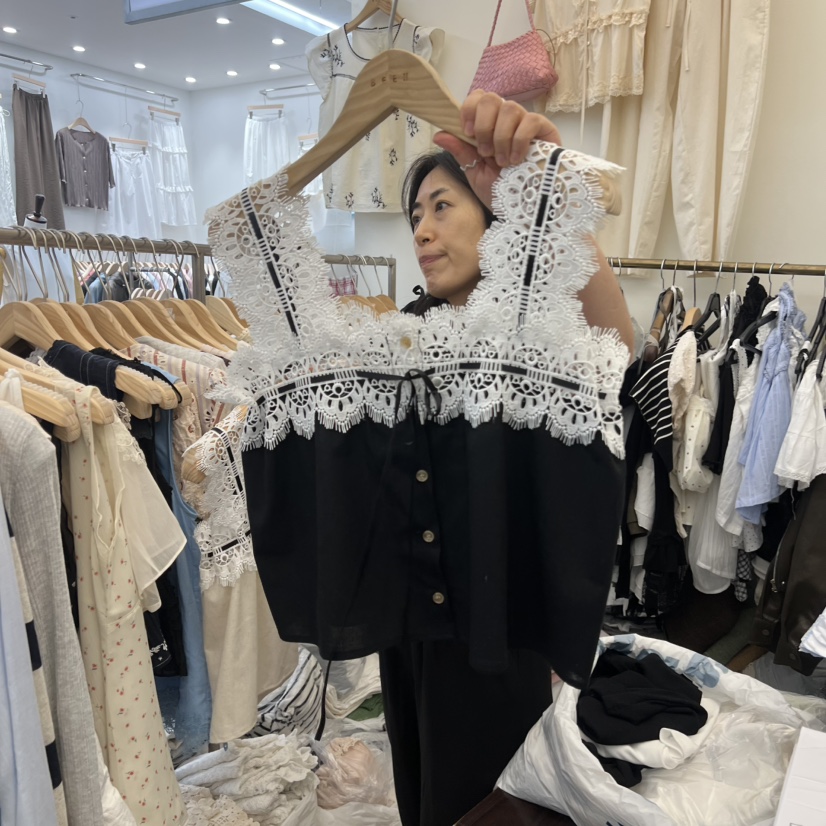 BEEN-A韓國東大門直郵女裝新款時尚推薦吊帶背心蕾絲開衫BEEN-A吊帶/背心圖色2