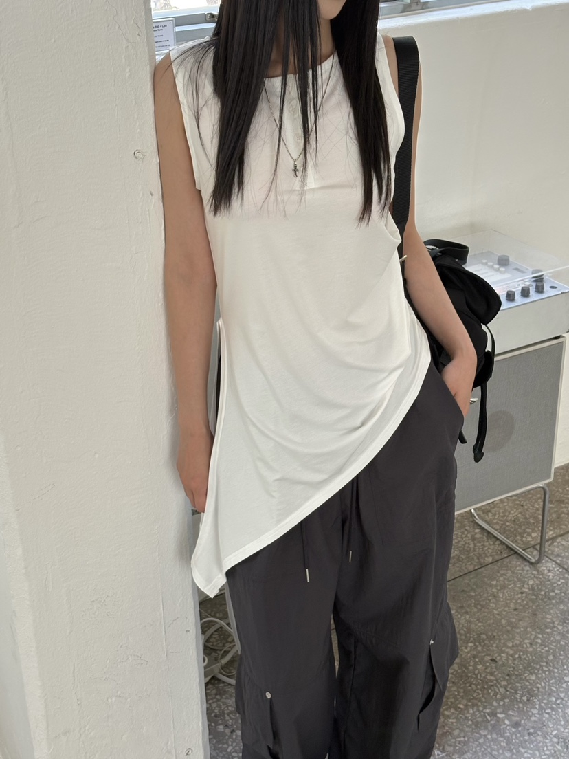 Verbena韓國直郵女士新品時尚26夏季休閑熱賣吊帶背心不對稱Verbena吊帶/背心