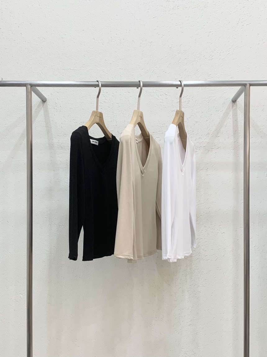 LIGHT AND SALT韓國東大門直郵女士新品休閑長袖T恤V領LIGHT AND SALT長袖T恤