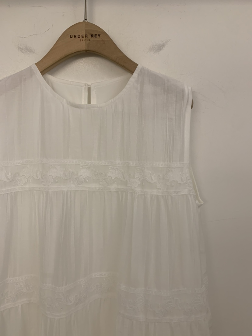 UNDER KEY韓國直郵實拍女士新品時尚推薦人氣26夏季連衣裙UNDER KEY連衣裙