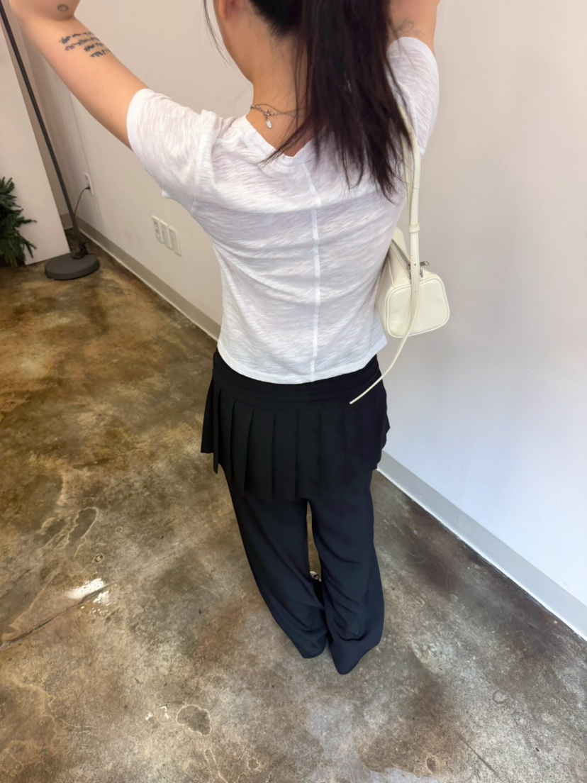 GLITTER韓國東大門直郵女裝新款時尚推薦休閑熱賣人氣T恤GLITTERT恤
