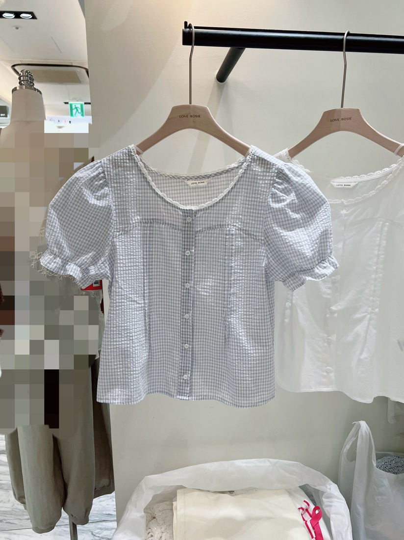 LOVE ROSIE東大門實拍韓國女裝新款推薦襯衫蕾絲衫泡泡袖褶裥LOVE ROSIE襯衫/蕾絲衫圖色1