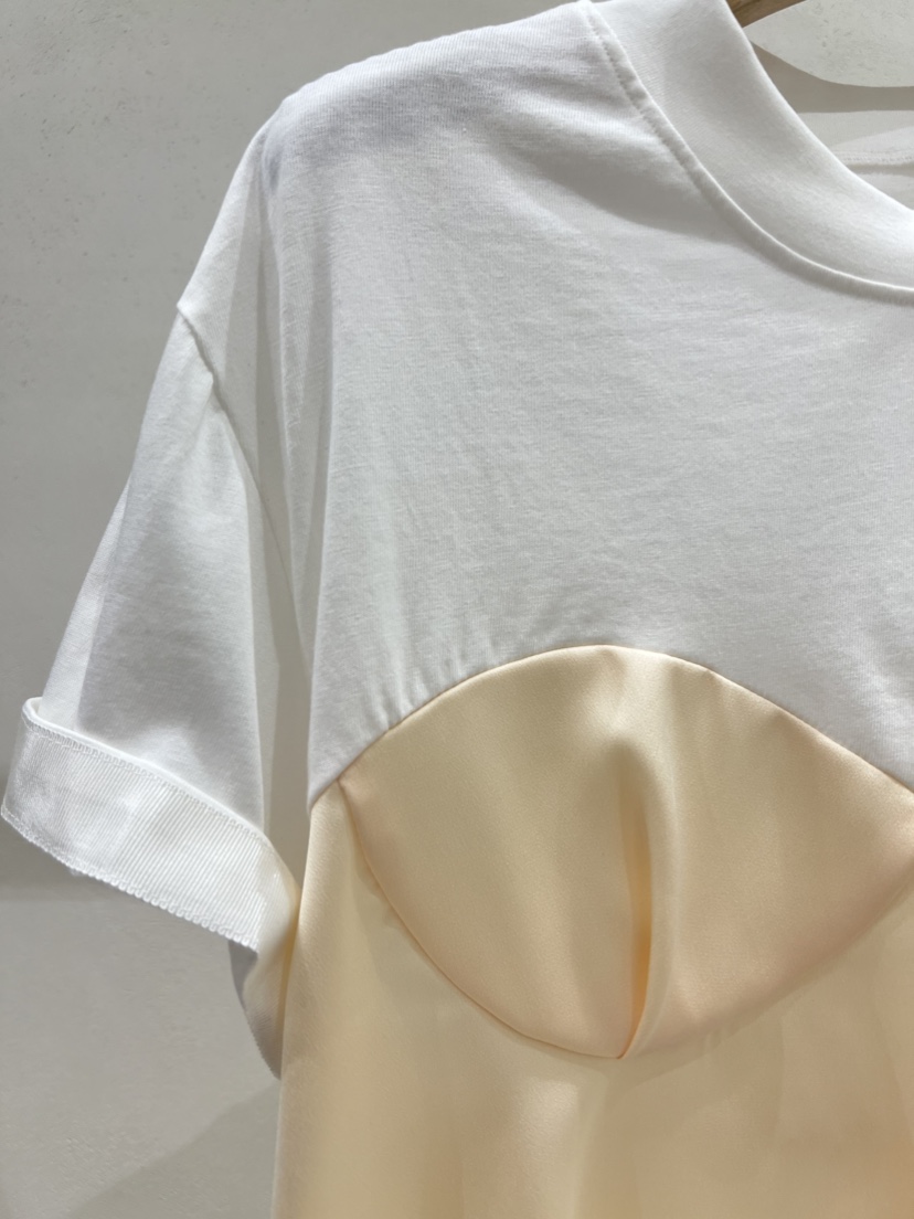 SHIRRING韓國東大門代購女裝新款推薦人氣時尚休閑T恤打折SHIRRINGT恤