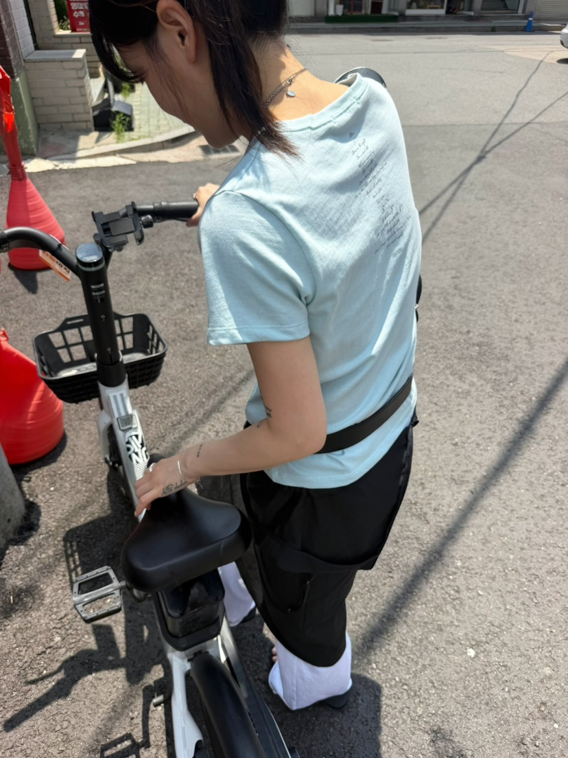GLITTER韓國東大門直郵女裝新款休閑26夏季推薦人氣時尚T恤GLITTERT恤