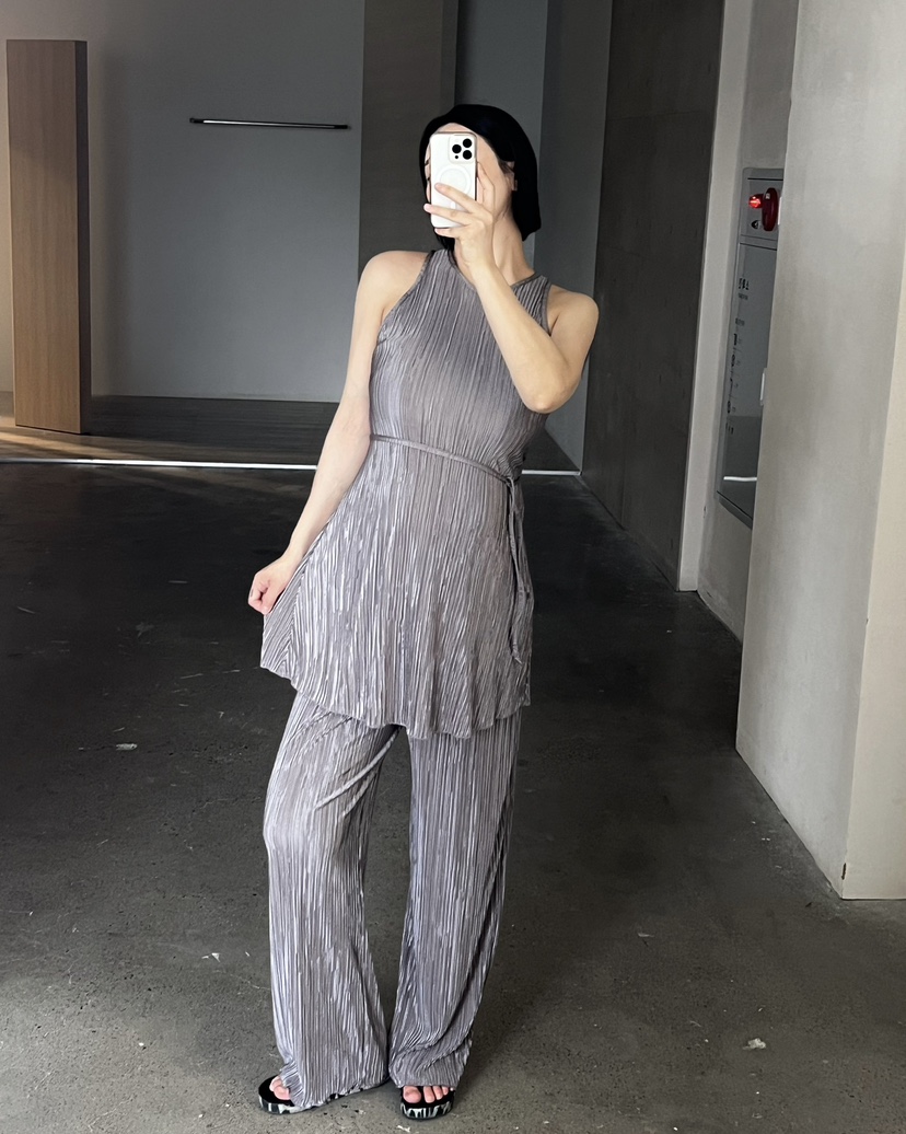 VERNI韓國直郵女裝新品休閑熱賣26夏季套裝含腰繩套裝褶皺VERNI套裝