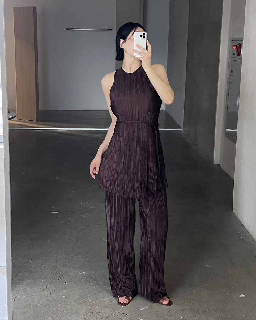VERNI韓國直郵女裝新品休閑熱賣26夏季套裝含腰繩套裝褶皺VERNI套裝