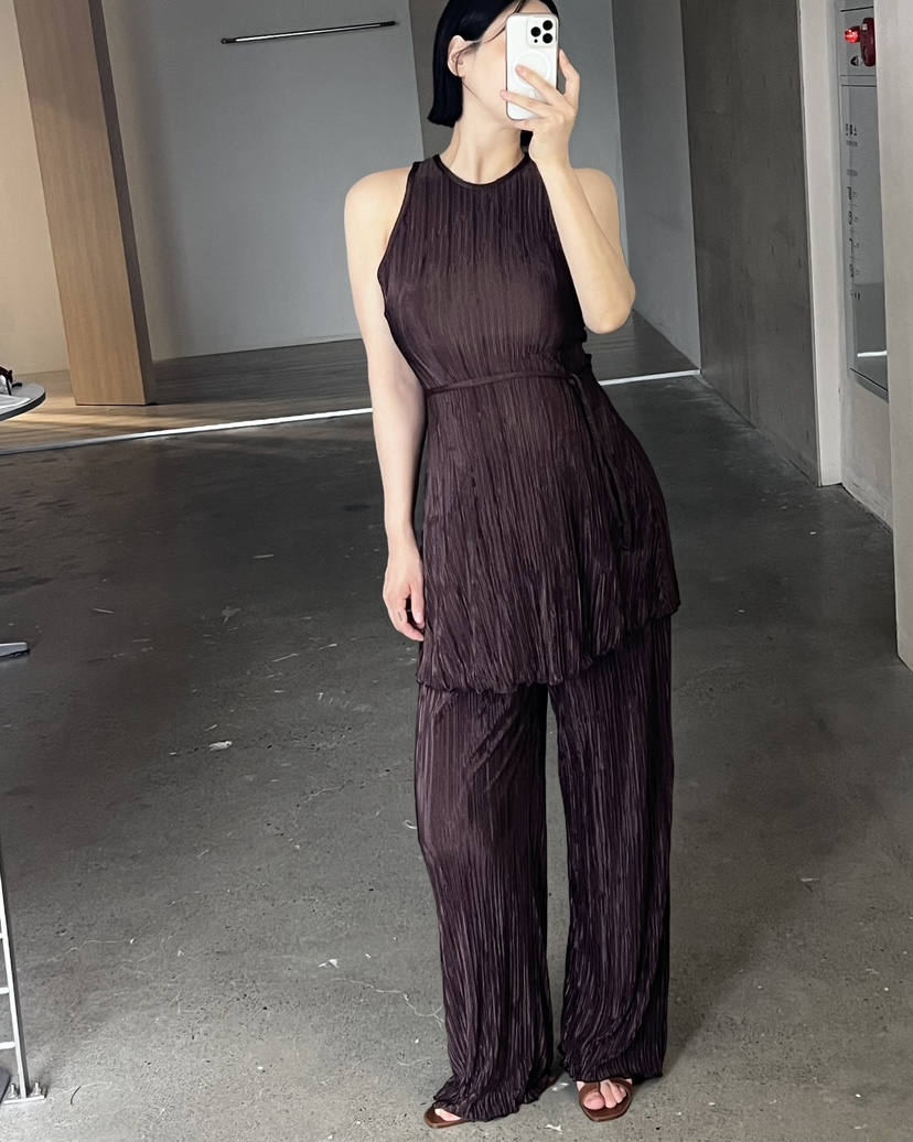 VERNI韓國直郵女裝新品休閑熱賣26夏季套裝含腰繩套裝褶皺VERNI套裝