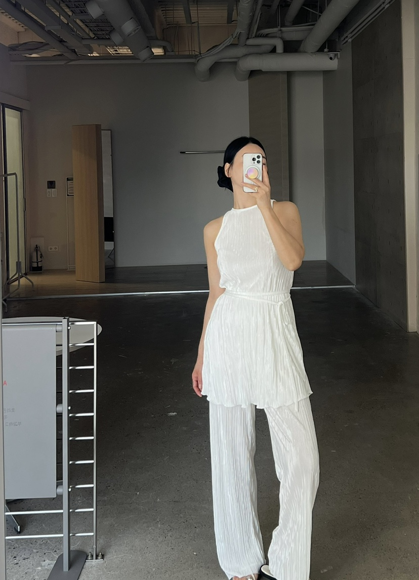 VERNI韓國直郵女裝新品休閑熱賣26夏季套裝含腰繩套裝褶皺VERNI套裝