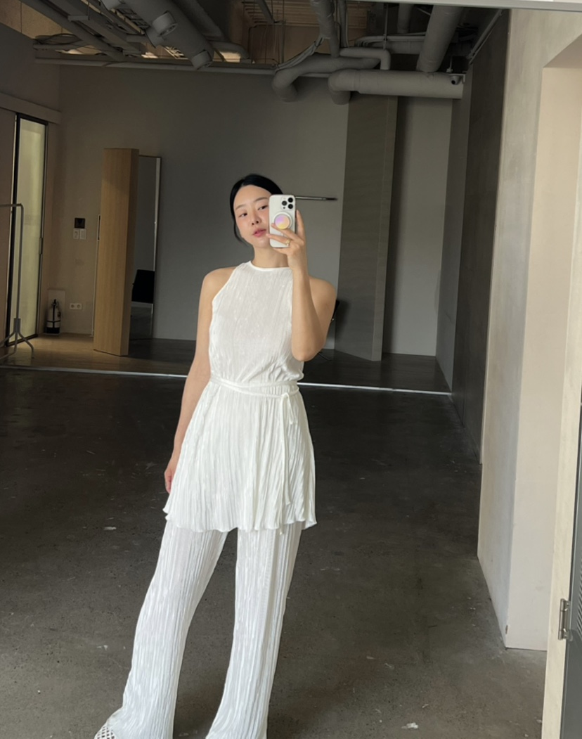 VERNI韓國直郵女裝新品休閑熱賣26夏季套裝含腰繩套裝褶皺VERNI套裝