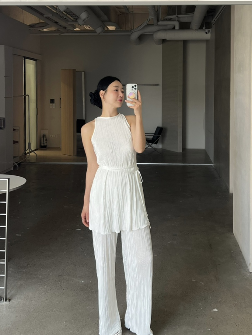 VERNI韓國直郵女裝新品休閑熱賣26夏季套裝含腰繩套裝褶皺VERNI套裝