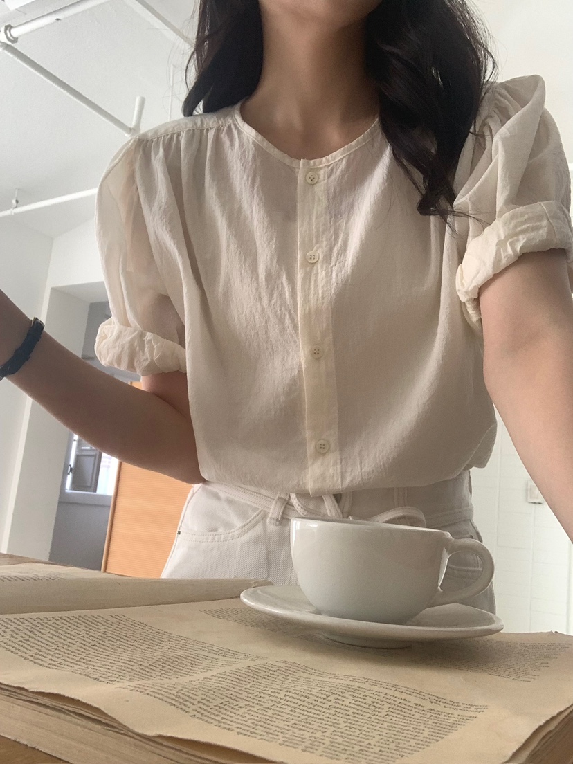BLEECKER韓國東大門直郵女士新品熱賣26夏季時尚襯衫蕾絲衫BLEECKER襯衫/蕾絲衫
