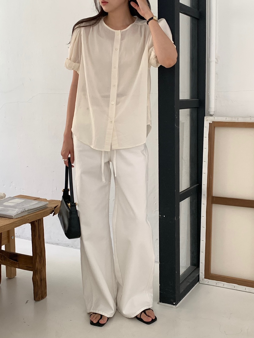 BLEECKER韓國東大門直郵女士新品熱賣26夏季時尚襯衫蕾絲衫BLEECKER襯衫/蕾絲衫