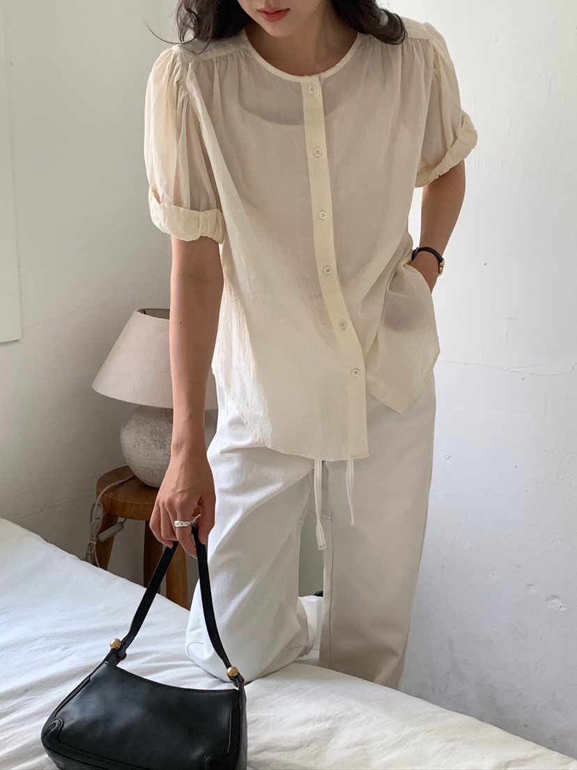 BLEECKER韓國東大門直郵女士新品熱賣26夏季時尚襯衫蕾絲衫BLEECKER襯衫/蕾絲衫