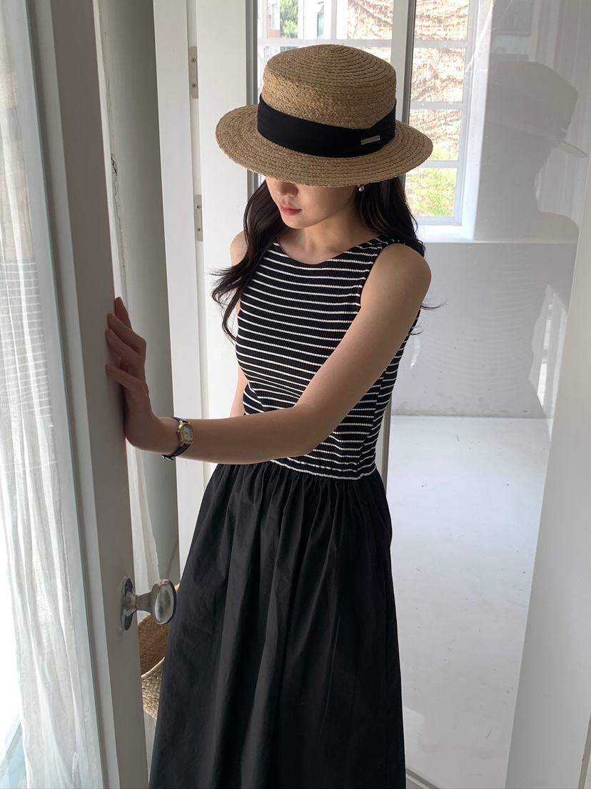BLEECKER韓國東大門直郵女裝新品人氣26夏季熱賣連衣裙OPSBLEECKER連衣裙